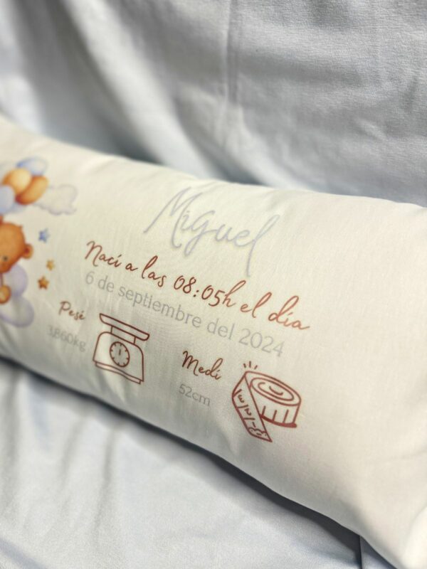 Cojín natalicio personalizado - Imagen 3